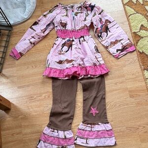 Ann Loren Pink and Brown Cowgirl outfit. Girl size 7/8